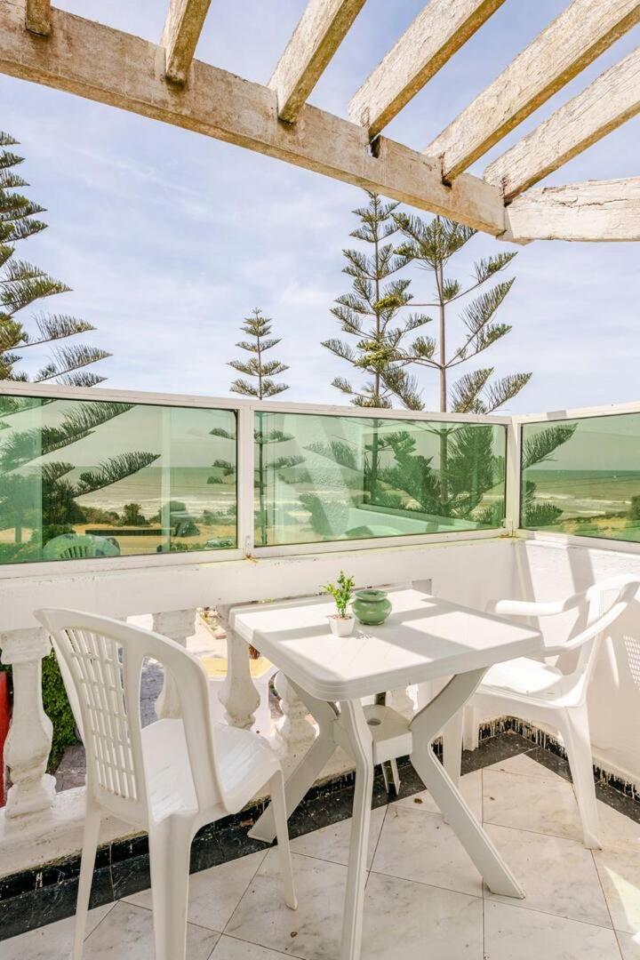 Ocean Breeze ,See View Apartment L'Oasis ภายนอก รูปภาพ